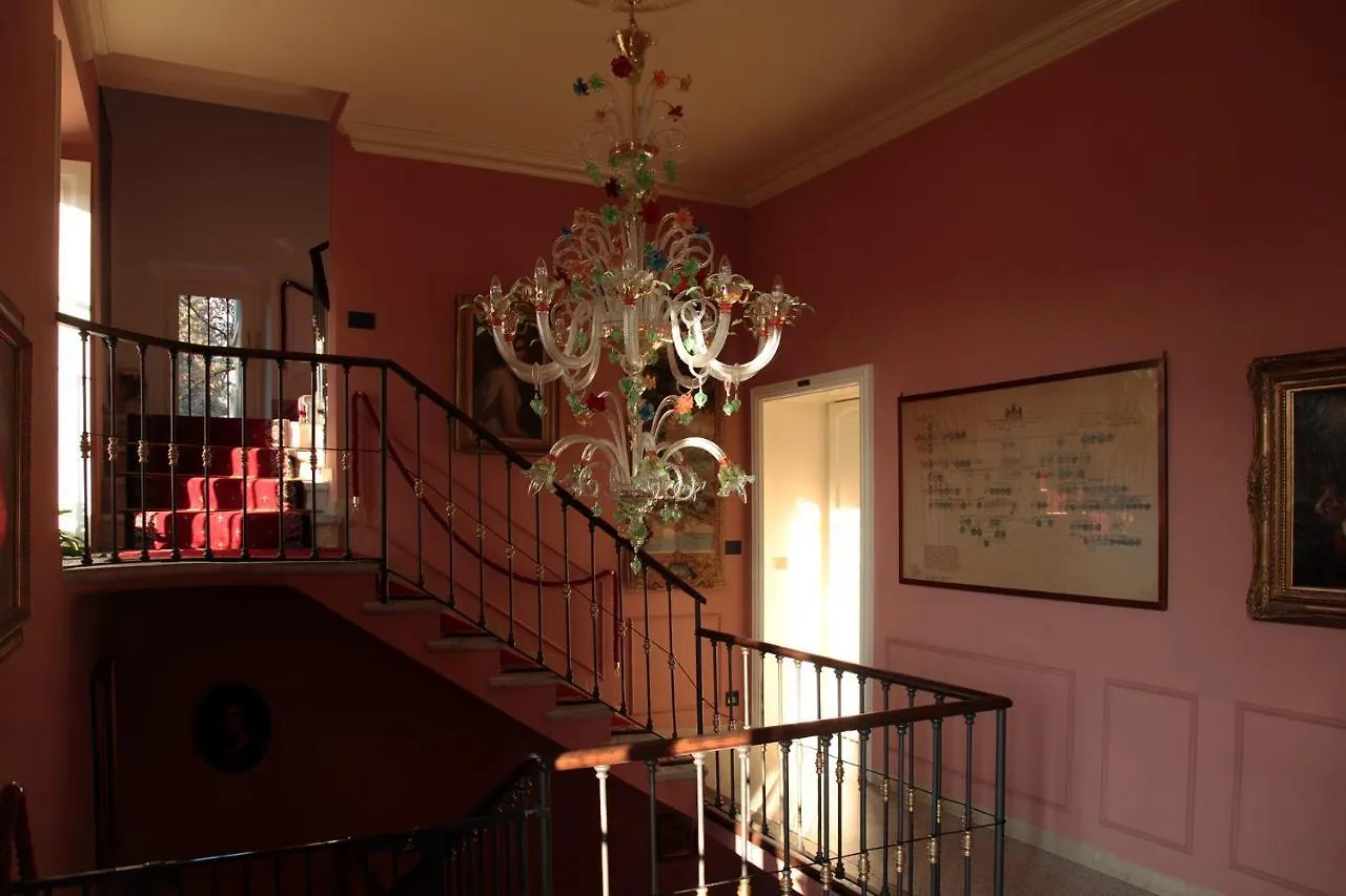 Apartment Historical Villa Lucini 1886 